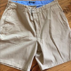 Men’s Southern Marsh khaki short, size 34